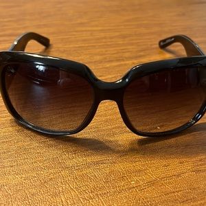 Gucci black sunglasses